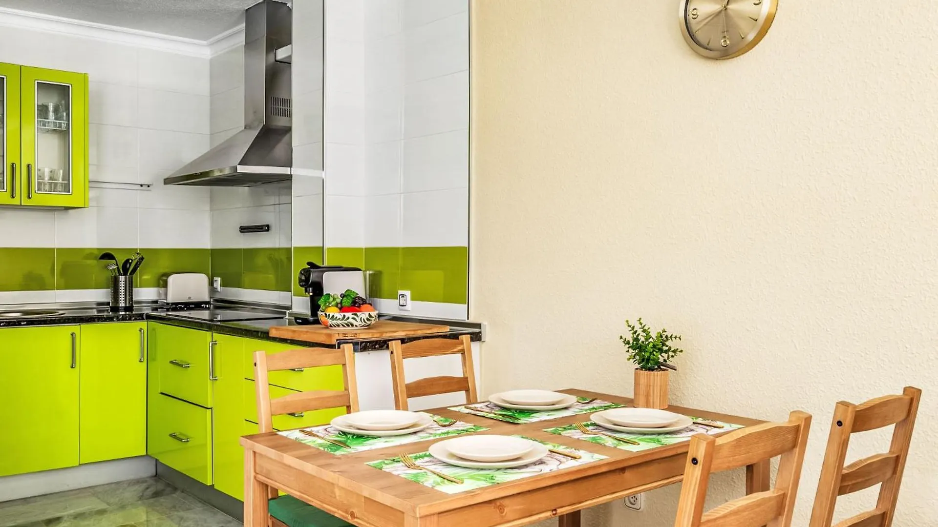 Apartment Sol By Interhome Torremolinos 0*,
